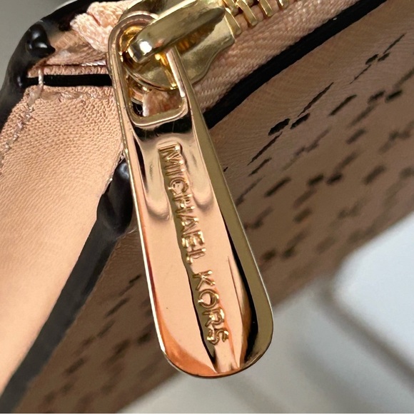 Michael Kors Tan Purse with Gold Cutouts - Picture 8 of 15